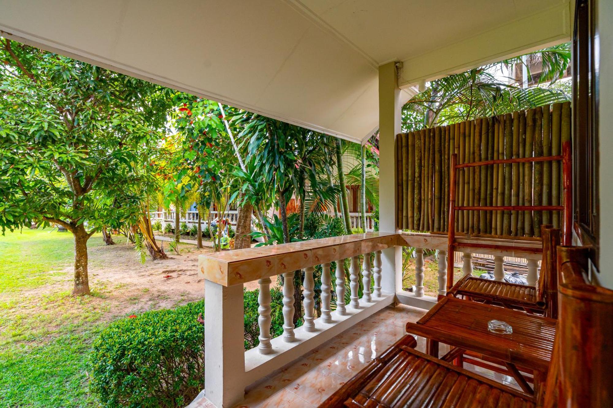Lanta Beachfront Resort Ko Lanta 外观 照片